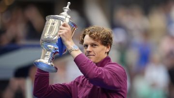 Jannik Sinner envió una dedicatoria emotivva tras ganar el trofeo del US Open