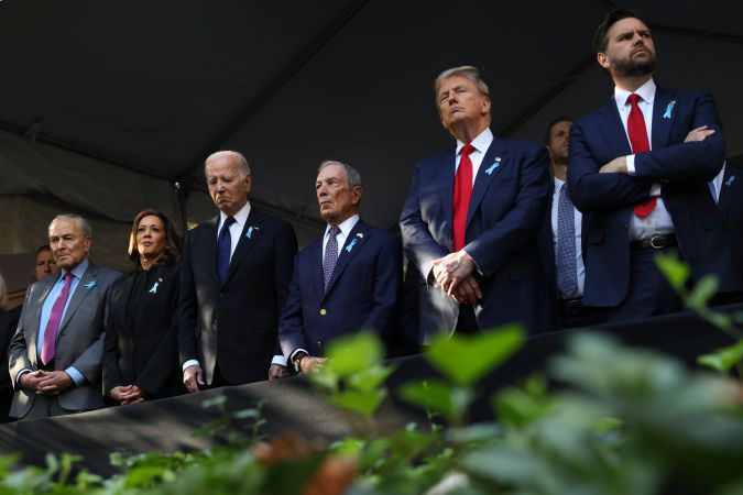 Harris y Trump se reencuentran con un cordial apretón de manos en homenaje a víctimas 11-S