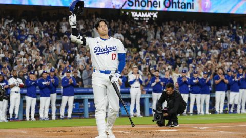 Shohei Ohtani, primer jugador en lograr 50 jonrones y 50 bases robadas en una misma temporada de las Grandes Ligas.