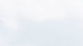 Pilares de edificios quedaron a la vista tras el paso devastador de la tormenta Helene en Cedar Key, Florida.