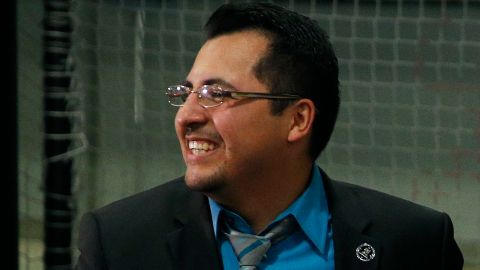 Edgar Flores se desempeña como miembro del Senado de Nevada.