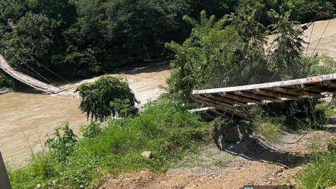 Cárteles derriban puente en Chiapas