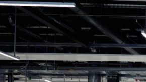 De película así es el Porsche Taycan Turbo S Celestial Jade