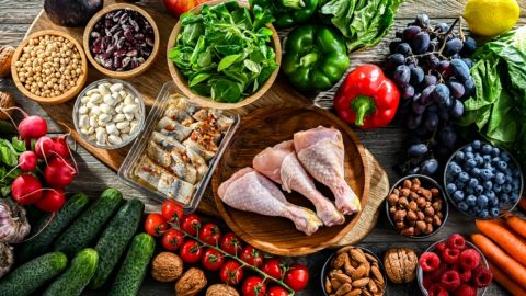 Dieta MIND reduce el deterioro cognitivo, especialmente en mujeres