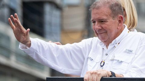Edmundo González denunció que firmó un documento presentado por el chavismo bajo coacción.
