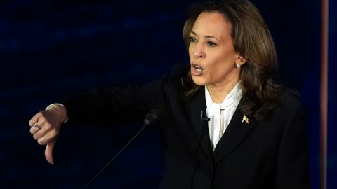 La candidata presidencial demócrata, Kamala Harris, en el debate presidencial con el candidato presidencial republicano, Donald Trump.