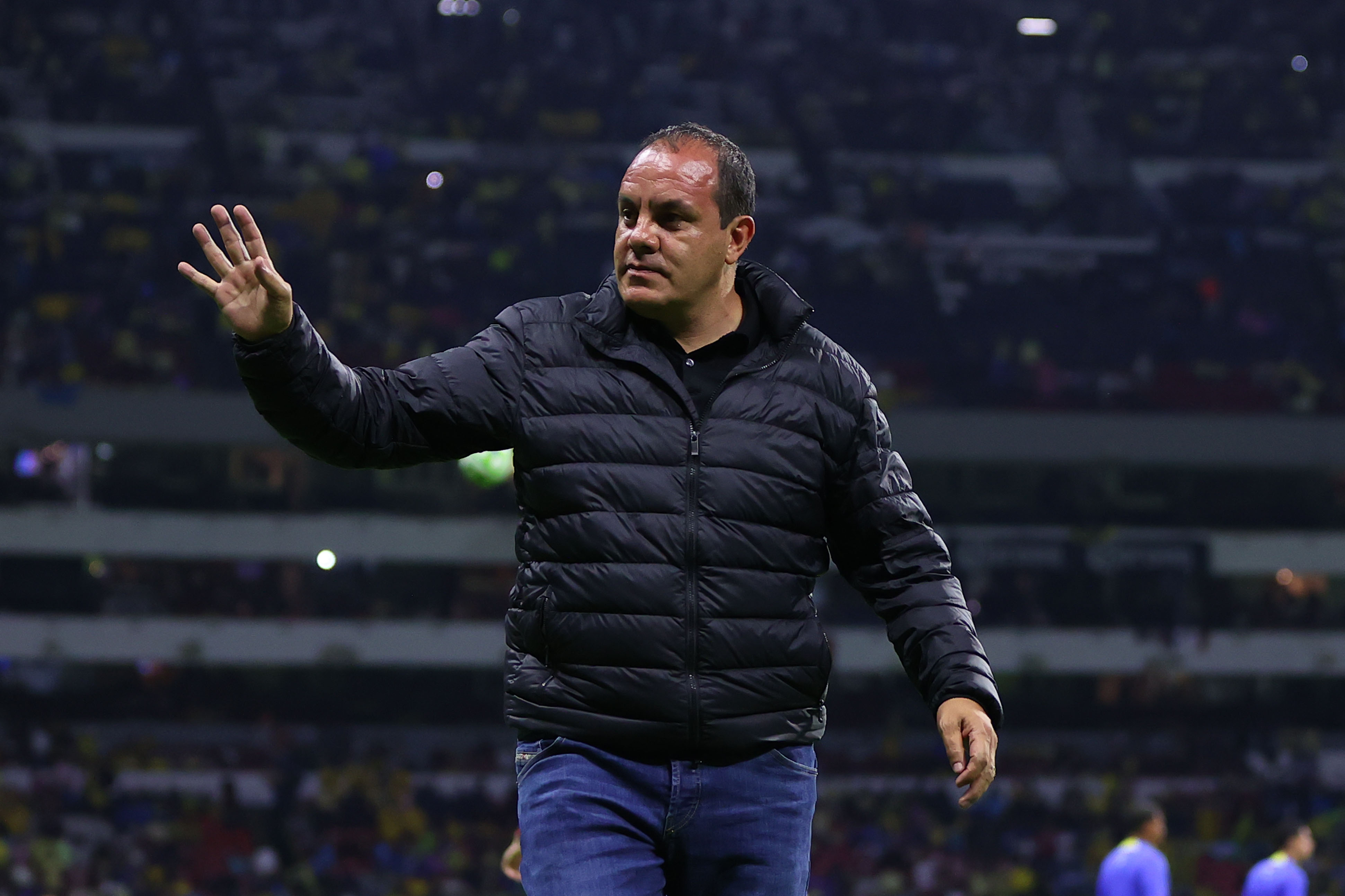 Ciudad de México, 21 de mayo de 2023. Cuauhtemoc Blanco, durante el partido de vuelta de las Semifinales del torneo Clausura 2023 de la Liga BBVA MX, entre las Águilas del América y las Chivas Rayadas del Guadalajara, celebrado en el Estadio Azteca. Foto: Imago7/ Eloísa Sánchez