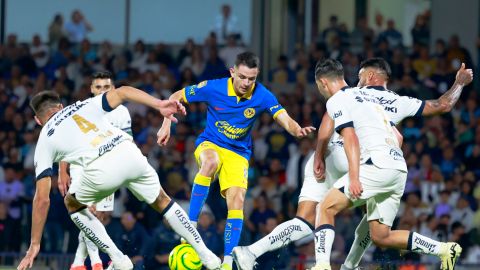 Ciudad de México a 20 de de Abril de 2024. Lisandro Magallan, Álvaro Fidalgo y Nathan Silva, durante el partido correspondiente a la jornada 16 del torneo Clausura 2024 de la Liga BBVA MX, entre los Pumas de la UNAM y las Águilas del América, realizado en el estadio Olímpico Universitario. Foto: Imago7/