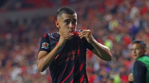 Tijuana, Baja California. 30 de Agosto de 2024. Gilberto Mora en festejo de gol, durante el partido correspondiente a la jornada 6 del torneo Apertura 2024 de la Liga BBVA MX, entre los Xolos de Tijuana y los Esmeraldas del Club León, celebrado en el estadio Caliente. Foto: Imago7/ David Vega