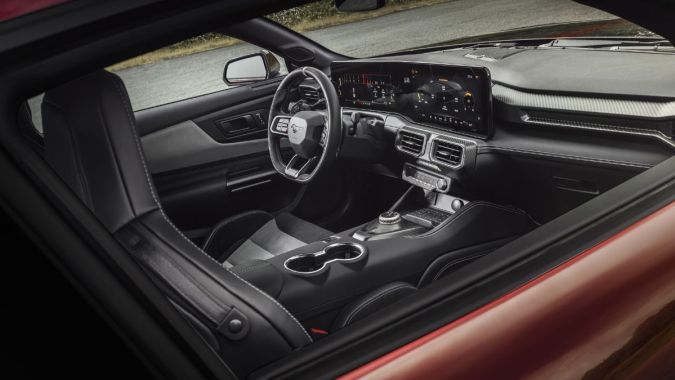 Interior del Ford Mustang GTD
