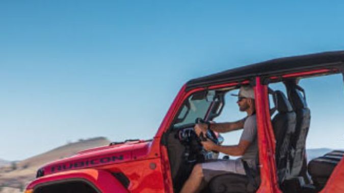 Jeep Gladiator 2025 de perfil