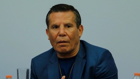 Julio César Chávez