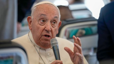 Papa Francisco califica de "inmorales" ataques militares en Gaza y Líbano