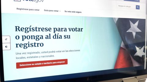 Visita voto.gov para registrarte para votar.