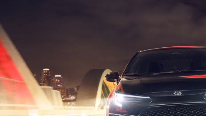 Toyota Corolla 2024 de frente