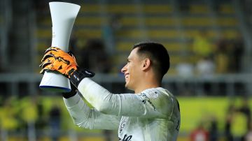 Malagón fue el héroe de la noche en la Campeones Cup.