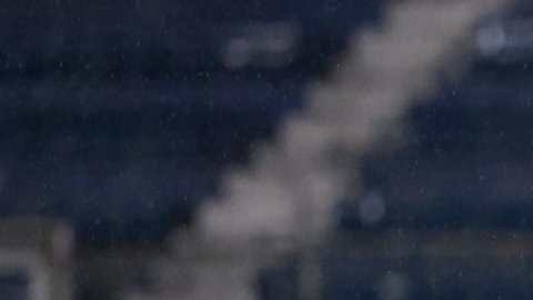 Christian Bermúdez del Atlante y Luis Ernesto Ruiz en el momento de la fractura al jugador del Atlante (foto cortesía Atlante)