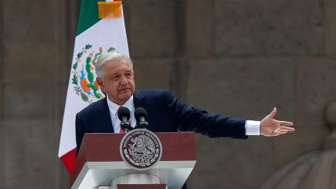 AMLO afirma que México vive "una auténtica democracia" en su último informe de gobierno