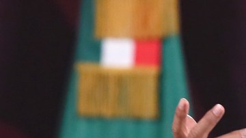 AMLO asegura que hizo "todo" lo posible en el caso Ayotzinapa a 10 años de distancia