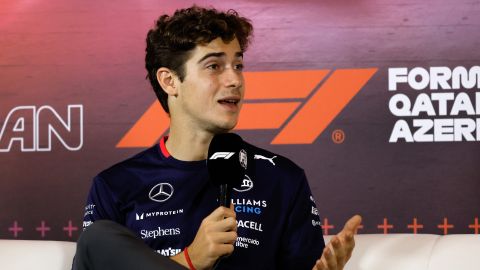 Moscow (Russian Federation), 12/09/2024.- Argentinian driver Franco Colapinto of Williams Racing attends a press conference ahead of the Formula One Grand Prix of Azerbaijan, at the Baku City Circuit, in Baku, Azerbaijan, 12 September 2024. The Formula One Grand Prix of Azerbaijan will take place on 15 September 2024. (Fórmula Uno, Azerbaiyán) EFE/EPA/YURI KOCHETKOV