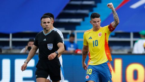 Con gol y asistencia James Rodríguez fue la gran figura de la Selección de Colombia.