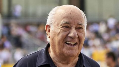 Amancio Ortega Gaona es uno de los hombres más ricos del mundo. Crédito: X @CasoAislado_Es