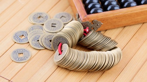 Las monedas chinas son símbolo de riqueza, como la que tendrán estos signos.