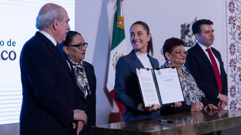 Qué pasó en la matanza de Tlatelolco hace 56 años por la que Claudia Sheinbaum pidió perdón en su primer día como presidenta de México