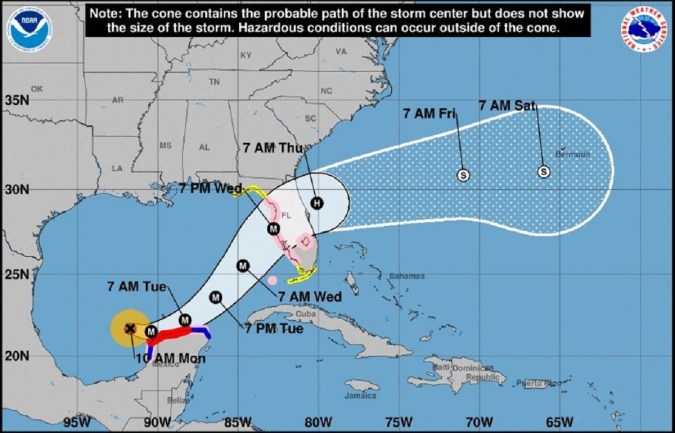 Huracán Milton sube a categoría 5 mientras amenaza a la Península de Yucatán y Florida