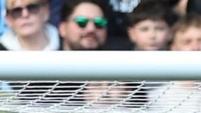 Manchester (United Kingdom), 05/10/2024.- Andreas Pereira (L) of Fulham celebrates scoring the 0-1 goal during the English Premier League soccer match between Manchester City and Fulham FC in Manchester, Britain, 05 October 2024. (Reino Unido) EFE/EPA/ADAM VAUGHAN EDITORIAL USE ONLY. No use with unauthorized audio, video, data, fixture lists, club/league logos or 'live' services. Online in-match use limited to 120 images, no video emulation. No use in betting, games or single club/league/player publications.