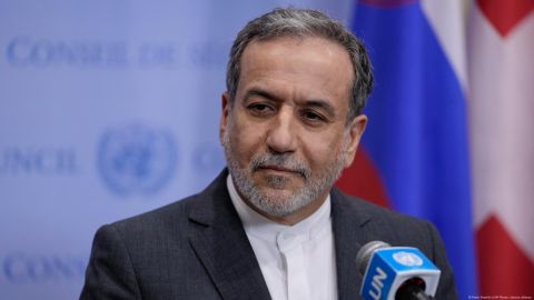 Irán insta a Israel "a no poner a prueba nuestra voluntad”