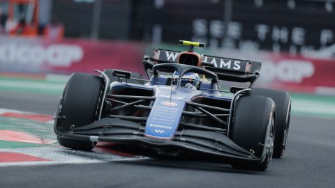 . CIUDAD DE MÉXICO (MÉXICO), 27/10/2024.- El piloto argentino del equipo Williams Franco Colapinto, compite este domingo en el Gran Premio de Fórmula 1 en el autódromo Hermanos Rodriguez de la Ciudad de México (México). EFE/Isaac Esquivel