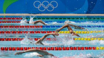 Athletes competes at the swimming portion of the women's modern pentathlon at the Summer Olympics in Rio de Janeiro, Brazil, Friday, Aug. 19, 2016.(AP Photo/Natacha Pisarenko) 3