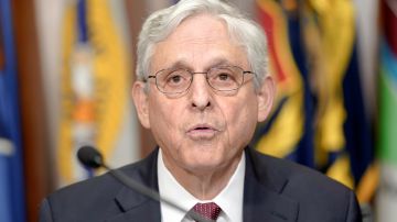 El fiscal general Merrick Garland dijo que se asestó un golpe a la pandilla supremacista del Valle de San Fernando.