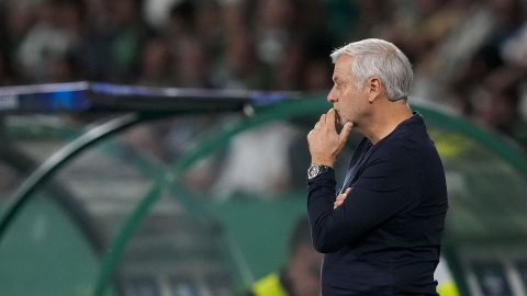 Lille's head coach Bruno Genesio looks out from the bench during the Champions League opening phase soccer match between Sporting CP and Lille at the Alvalade stadium in Lisbon, Tuesday, Sept. 17, 2024. (AP Photo/Armando Franca)