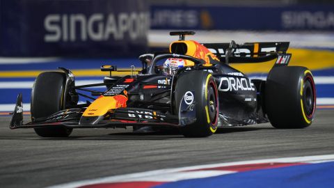 Red Bull driver Max Verstappen of the Netherlands steers his car during the Singapore Formula One Grand Prix at the Marina Bay Street Circuit, in Singapore, Sunday, Sept. 22, 2024. (AP Photo/Vincent Thian)