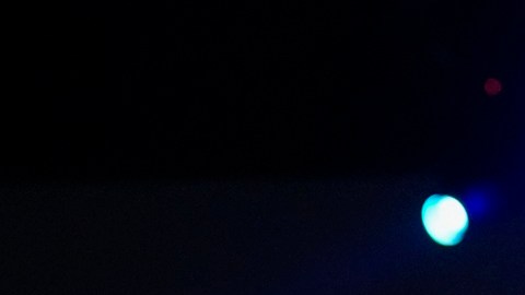 La vicepresidenta Kamala Harris busca acercarse más a votantes latinos.
