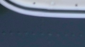 Joe Biden visita zonas afectadas por huracanes en Florida.