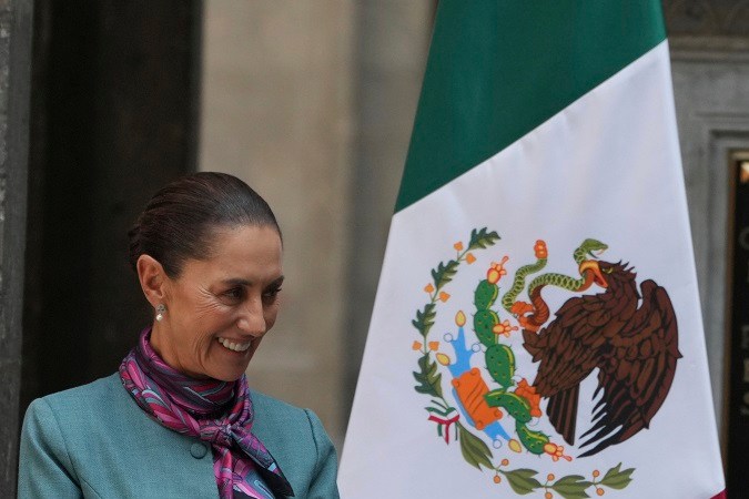 Sheinbaum afirma que las inversiones de EE.UU. "están protegidas" pese a la reforma judicial