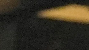 Freddie Freeman saborea su batazo de jonrón por el jardín derecho para un grand slam que le dio a los Dodgers el triunfo en el juego 1 de la Serie Mundial contra los Yankees.