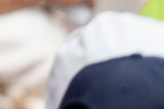 Los aficionados mexicano presentes en el Autódromo Hermanos Rodríguez mostrando su apoyo al piloto de casa, Sergio "Checo" Pérez, de la escudería Red Bull.