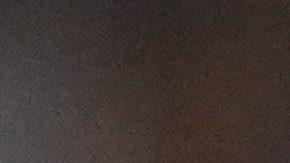 Freddie Freeman es recibido en la caseta de los Dodgers con semillas de girasol como es costumbre luego de cada jonrón. El primera base se voló la barda por segundo juego seguido contra los Yankees.