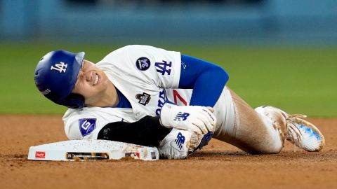 La imagen de Shohei Ohtani adolorido en el terreno encendió las alarmas en los Dodgers.