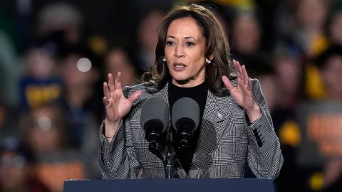 La vicepresidenta Harris tiene listo su mensaje final de campaña.