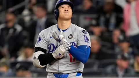 La estrella japonesa de Los Angeles Dodgers, Shohei Ohtani, se lastimó durante el Juego 2 de la Serie Mundial.