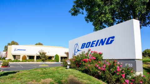 Boeing está investigando cuál fue la causa que provocó que su satélite explotara en órbita