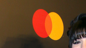 Cazzu desmiente a Ángela Aguilar sobre Christian Nodal