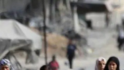 Palestinos y grupos de ayuda sospechan que Israel está adoptando gradualmente una nueva táctica en el norte de Gaza.