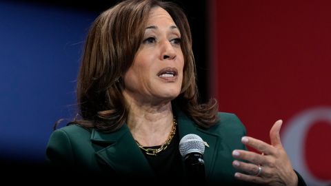 Kamala Harris no cree que los estadounidenses elijan a su presidente basados en la raza o el sexo.