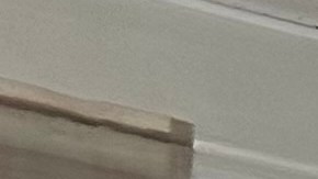 Lorena Menutti contenta por abrir su negocio de belleza.